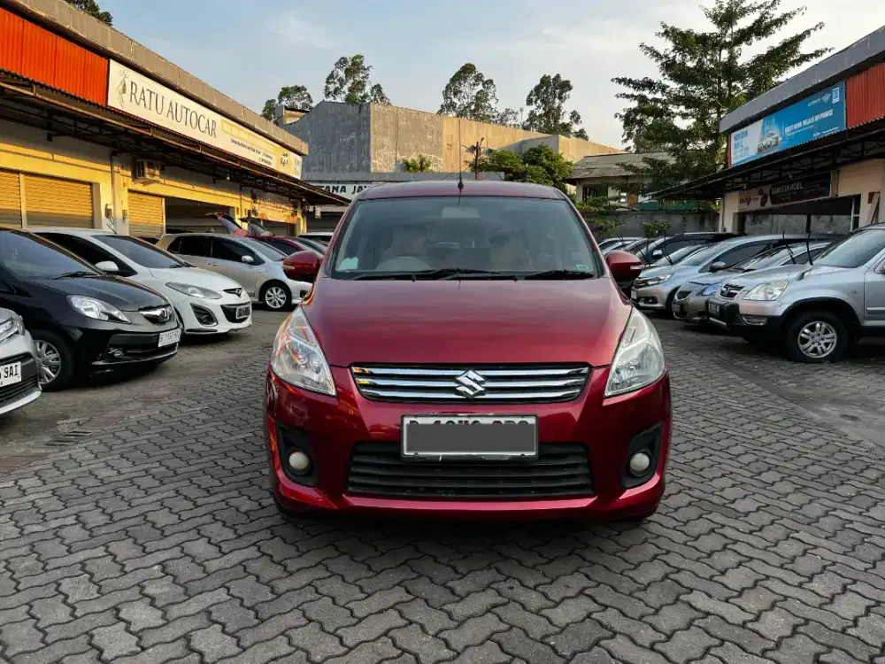 DP 10JT SUZUKI ERTIGA GX MT 2013 RED EDITION ANTIK RARE !!