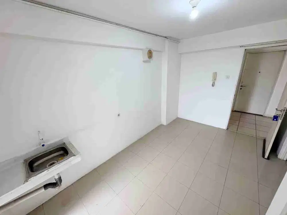 Sewa 2BR kosongan apartemen Bassura City free IPL