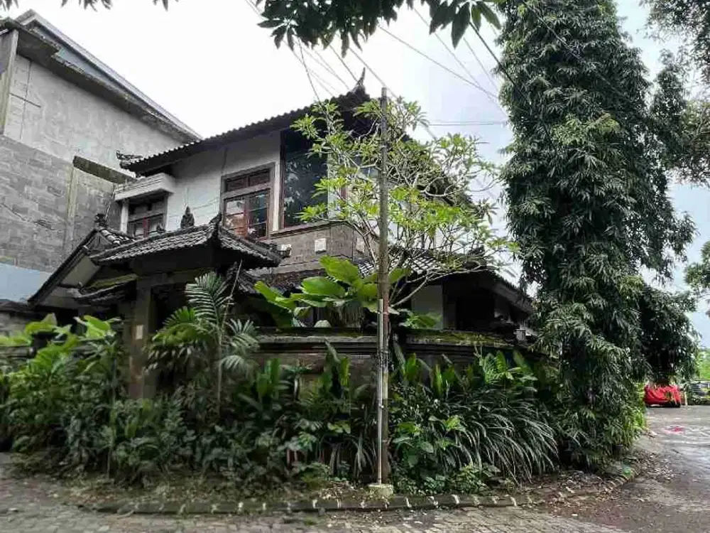 Jual Cepat Rumah HOOK 2lt Semi Furnished Lokasi Jl Puri Gading Jimbaran