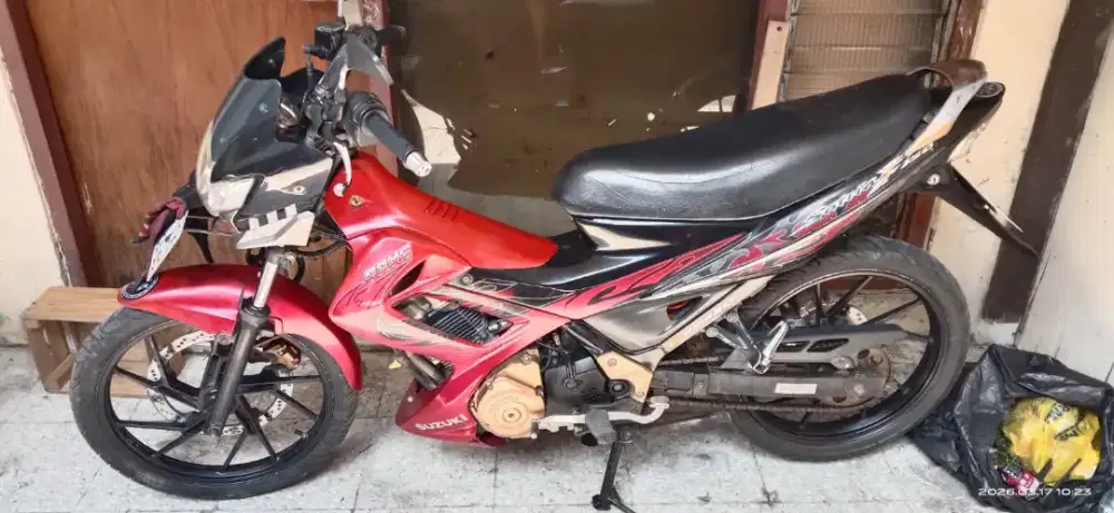 Satria Fu 2010 merah hitam