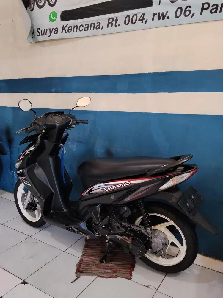 (2) Honda Vario karbu 2013