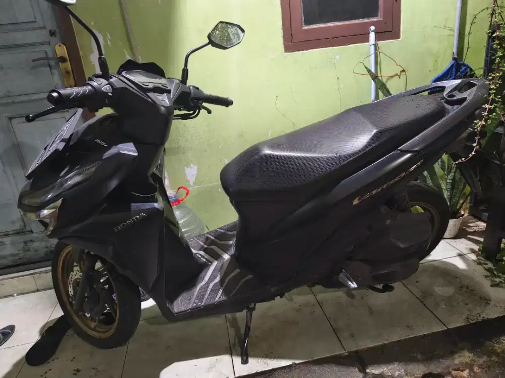 Jual Motor Vario 150 CBS ISS tahun 2021