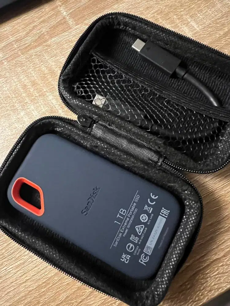 Sandisk Extreme Portable SSD E61 1TB 1050MBs