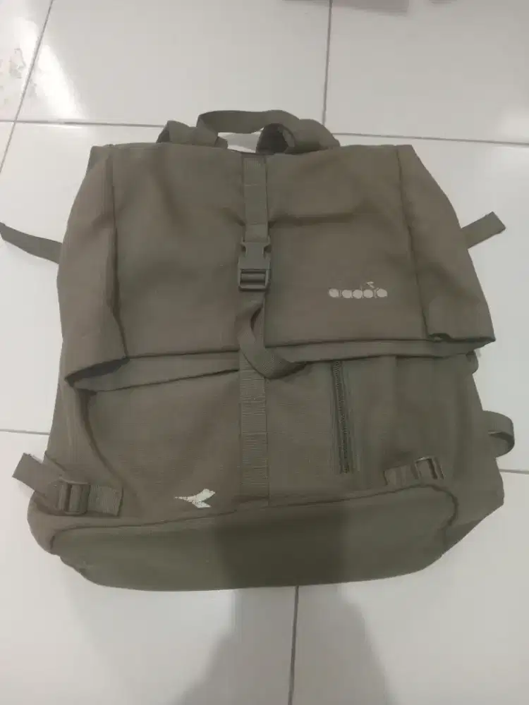 Tas Brand Diadora Asli