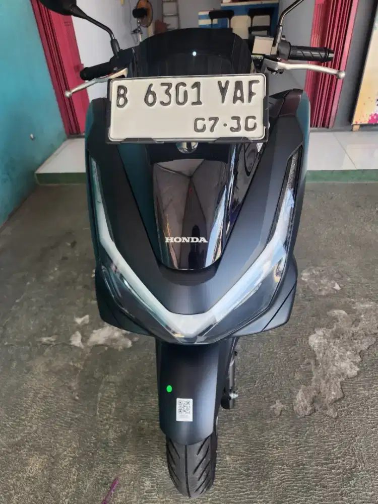 Pcx abs 2025 km 1000 like new