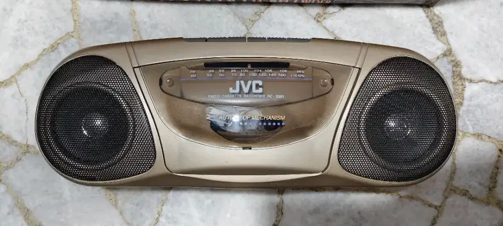 DIJUAL CASSETTE RECORDER MERK JVC ORIGINAL JAPAN