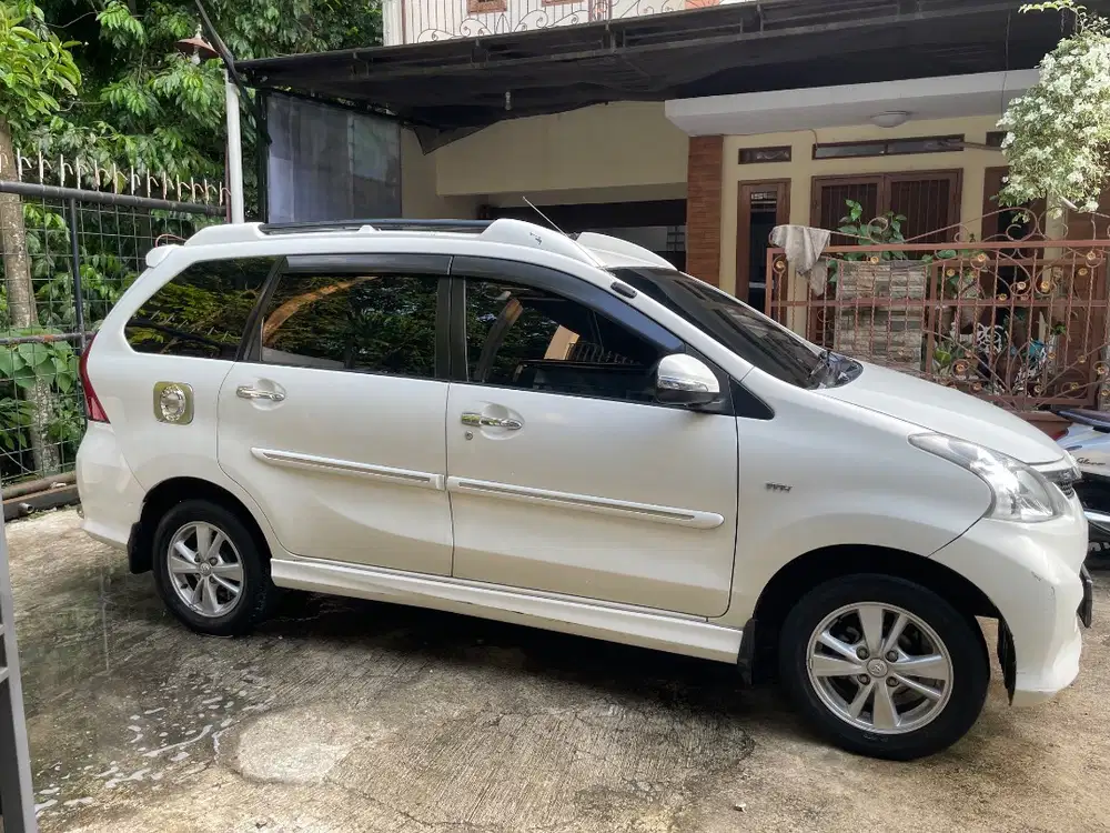 AVANZA VELOZ 2012 MANUAL TRANSMISSION