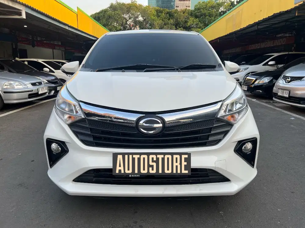 Daihatsu Sigra 1.2 R Matic 2022 Putih M X Xenia Calya Avanza 2020 2021