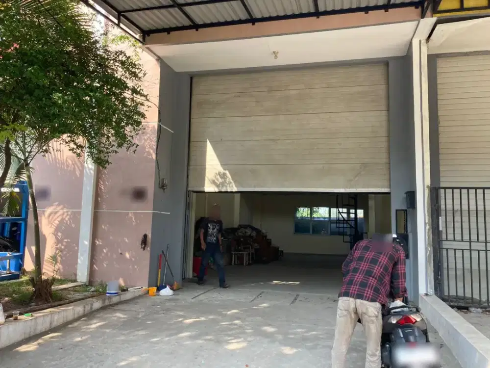 Jual Gedung Kawasan Multiguna Bizpoint Park Tanggerang Cikupa Nego