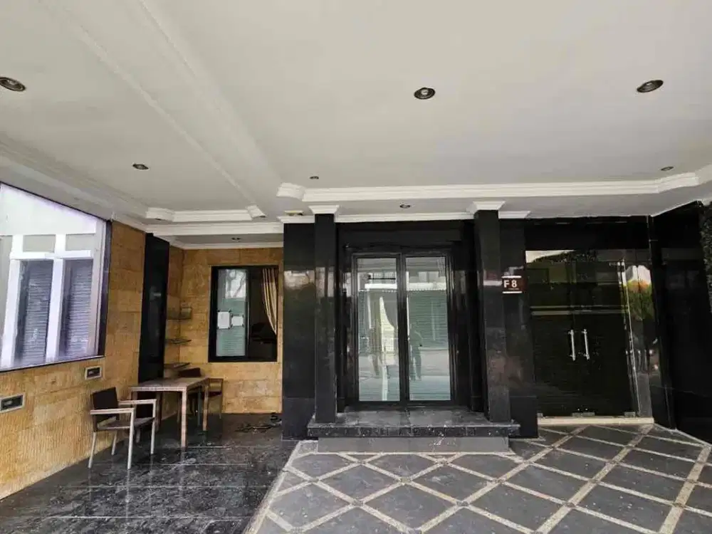 Townhome Strategis di Tengah Kota Cocok Untuk Keluarga & Ekspatriat di Thamrin Residence Jakarta Pusat