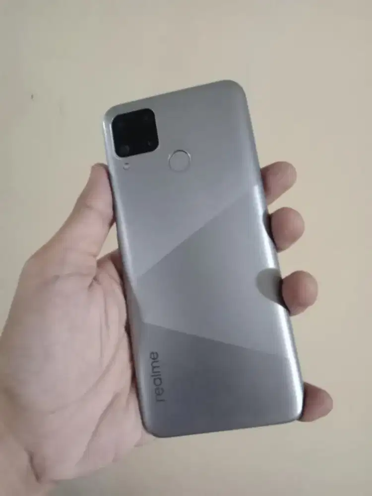 Jual hp realme c15 ram4 kondisi minus pemakaian aja