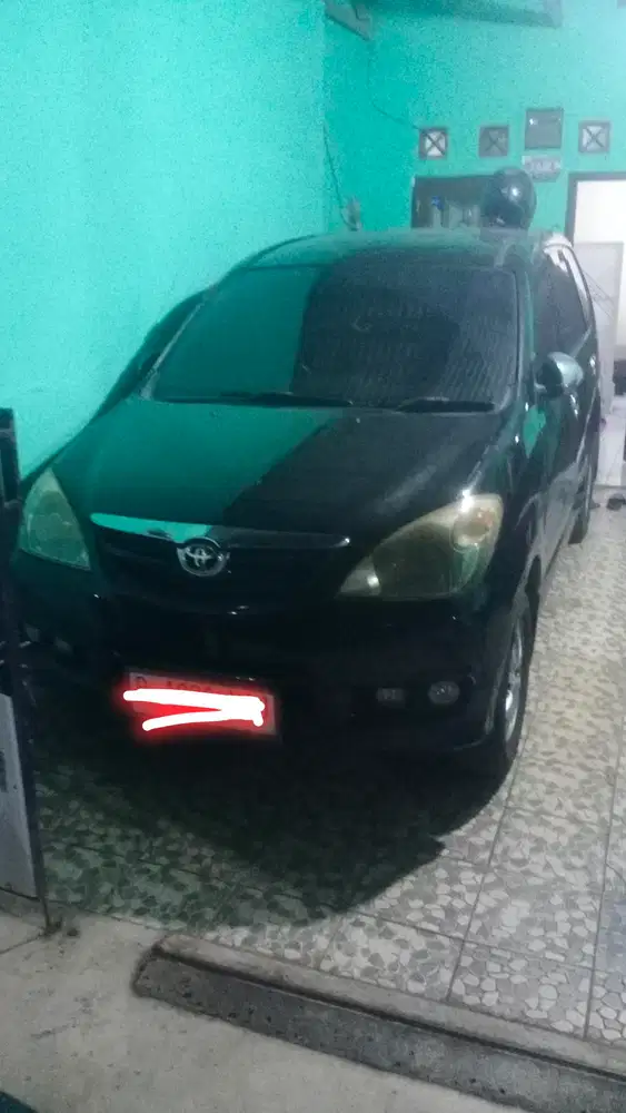 Toyota Avanza 2010 Bensin