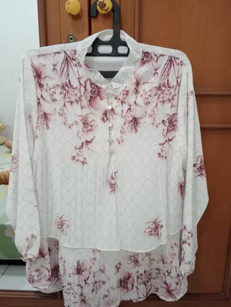 PRELOVED BLOUSE WANITA