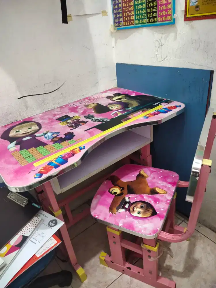 Meja belajar anak second