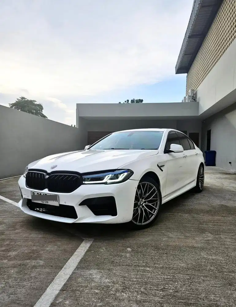 DIJUAL! BMW 528i 2012 (PMK 2013)