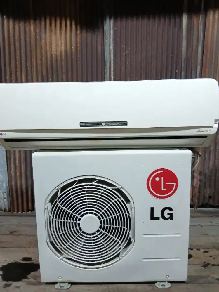 DIJUAL AC BEKAS 1/2 PK GRATIS PASANG