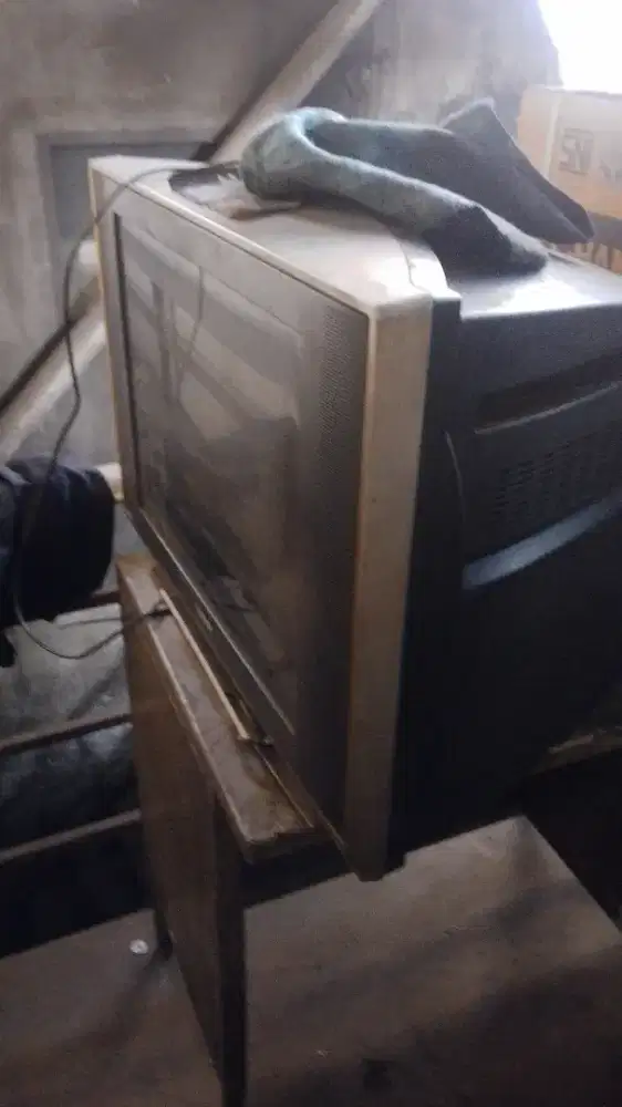 Jual tv tabung 21 Thosiba