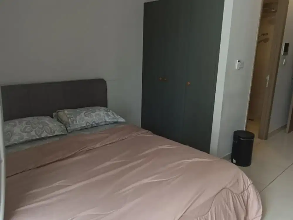 Studio Furnished Apartemen Taman Anggrek Residences - Jakarta Barat