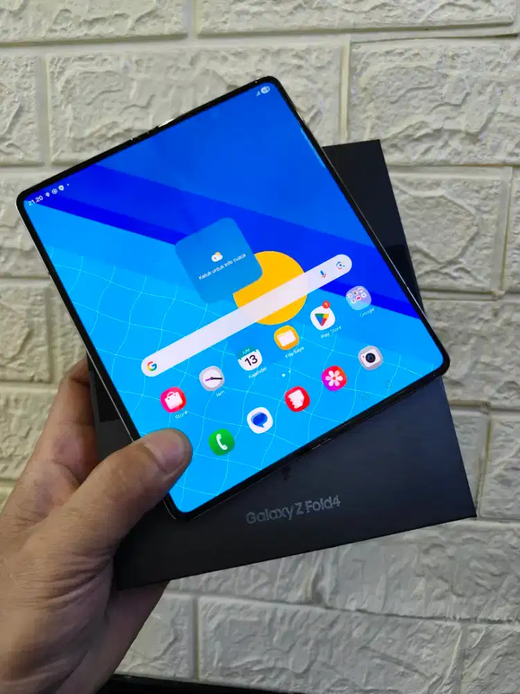 Samsung Z fold 4 12/512gb