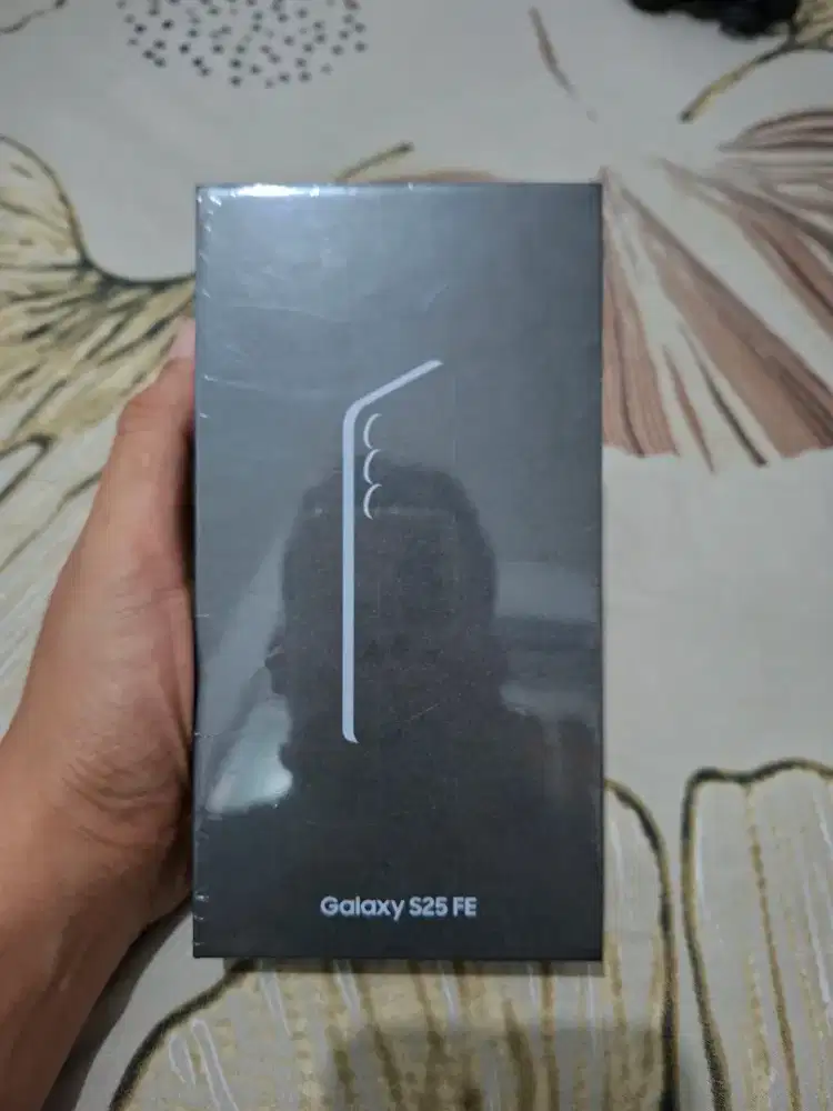 Samsung Galaxy S25 FE 8/256 Baru