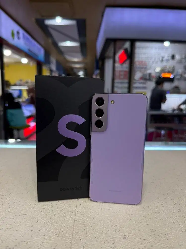Samsung S22 8/256Gb