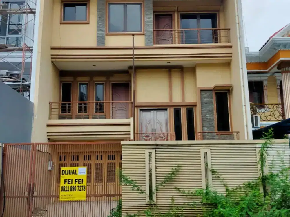 Turun Harga! Dijual Cepat, Hunian Nyaman di Villa Gading Indah