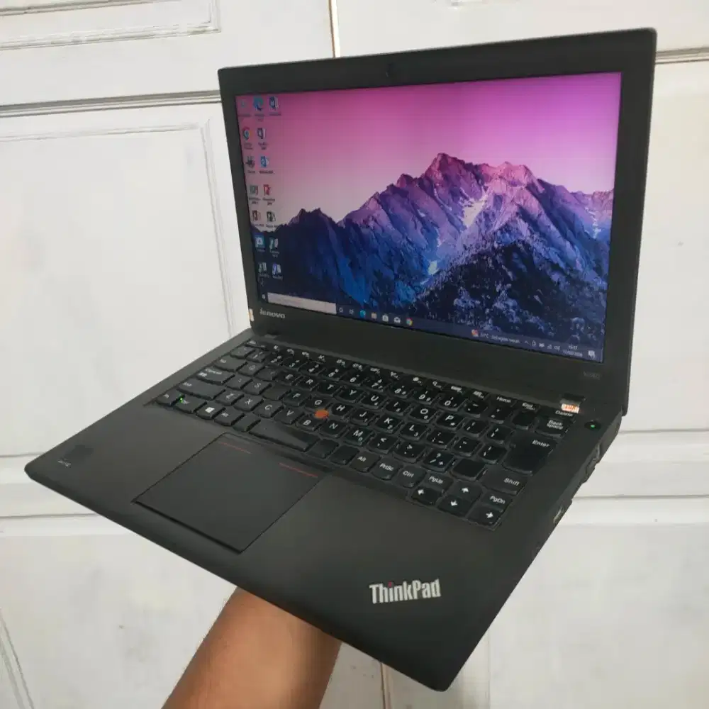 Lenovo Thinkpad X240 Core i7 4600U Ram 8GB SSD 128GB