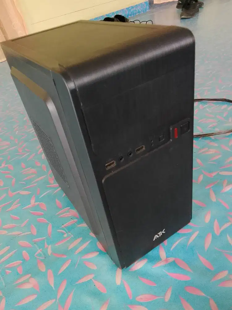 Komputer R5 2500, Samsung Curve Monitor C24F390FHE