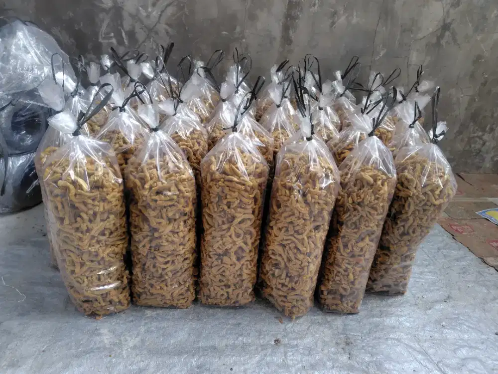 keripik usus renyah gurih