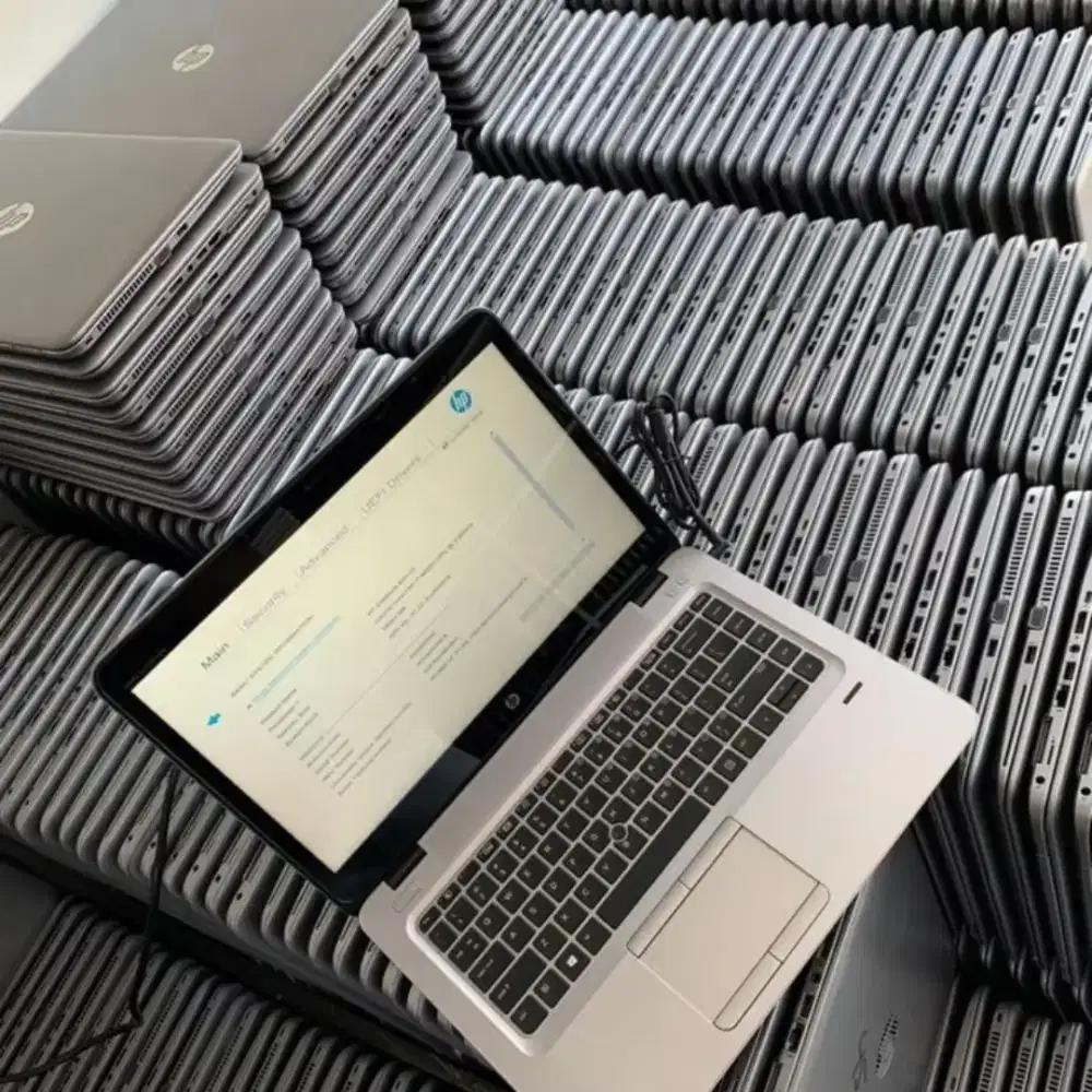 Pekerja WFH Simple, Posting Laptop Di facebook / OLX