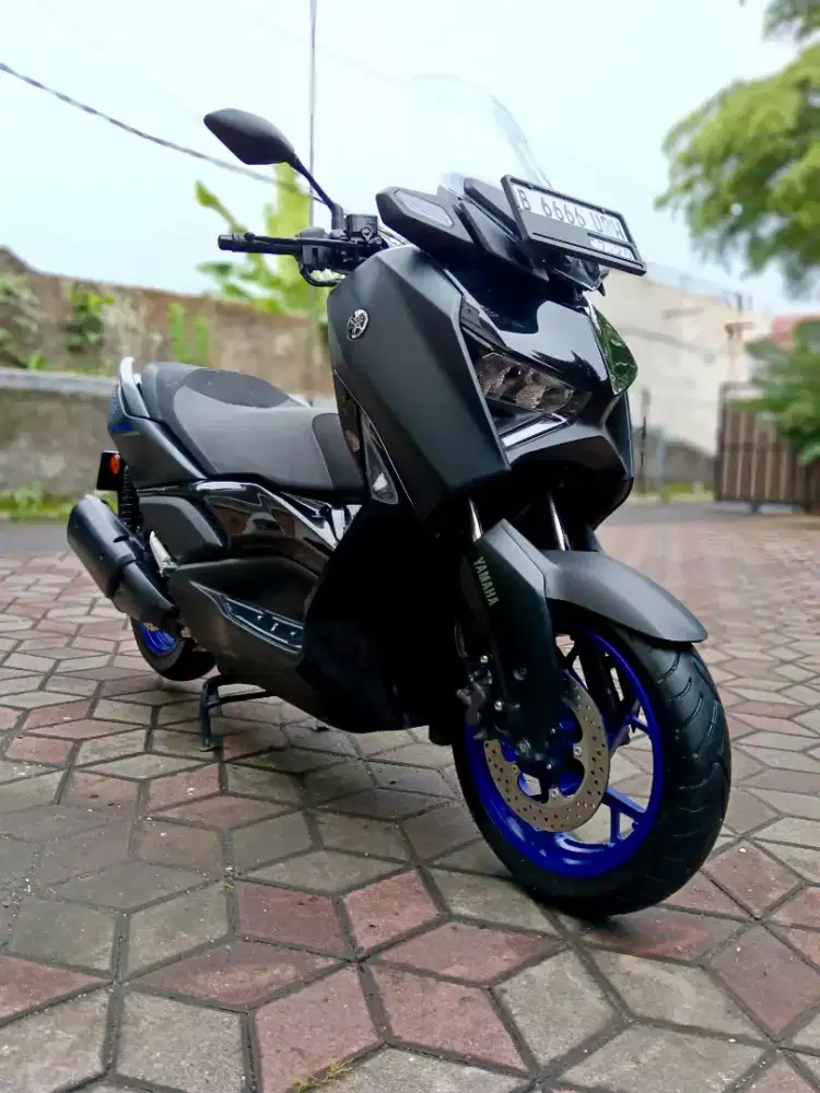 Xmax Connected 2024 pajak panjang rendah mulus