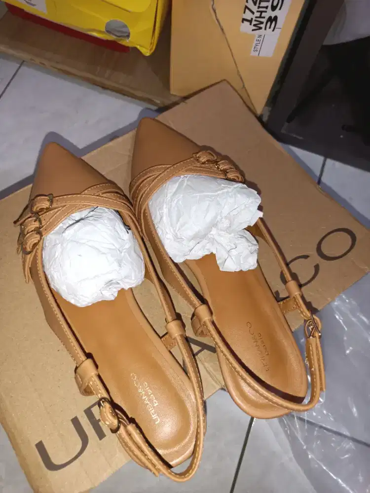 new arrival Urban.Co Flatshoes tali