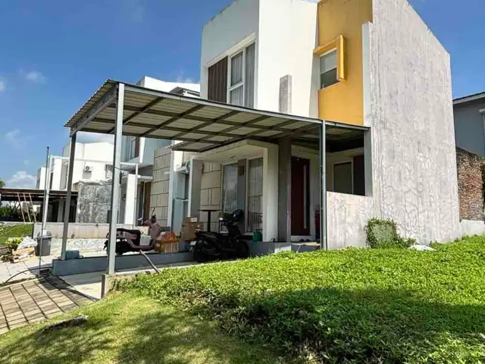 Dijual rumah dekat kampus Unika dan mall Uptown BSB City Semarang