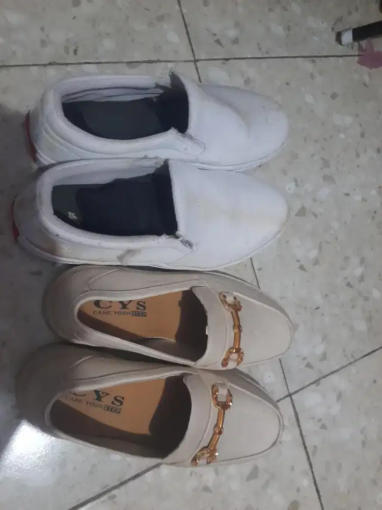 Sepatu murah 2 pasang 45 Rb saja