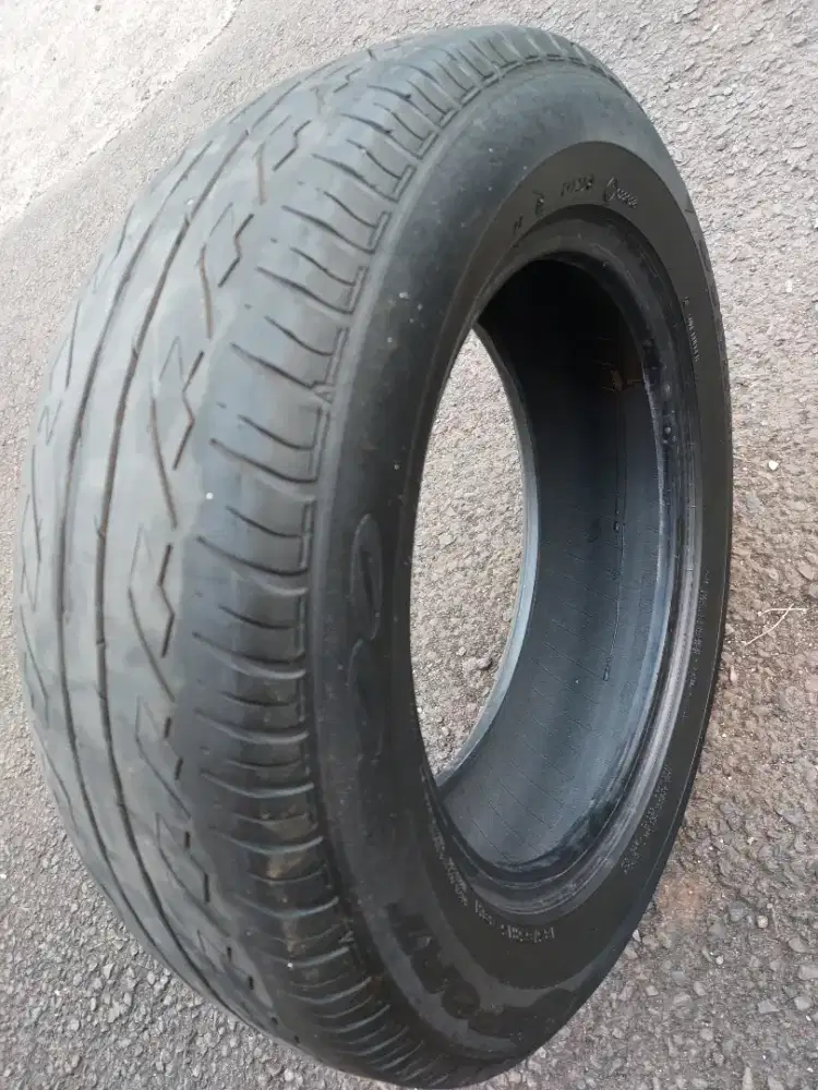 Ban Dunlop SP Sport 300 185/65/R15