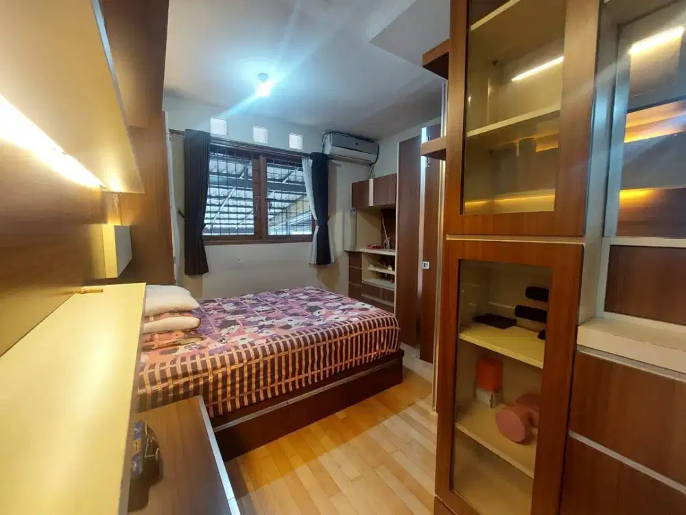 Rumah Nyaman Siap Huni di Setraduta Setra Duta