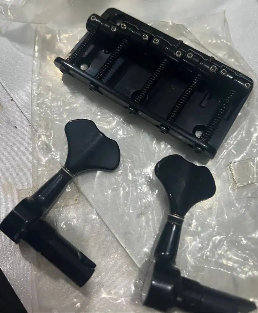 Gotoh Tuners for Guitar and Bass and Bass 5-string Bridge package