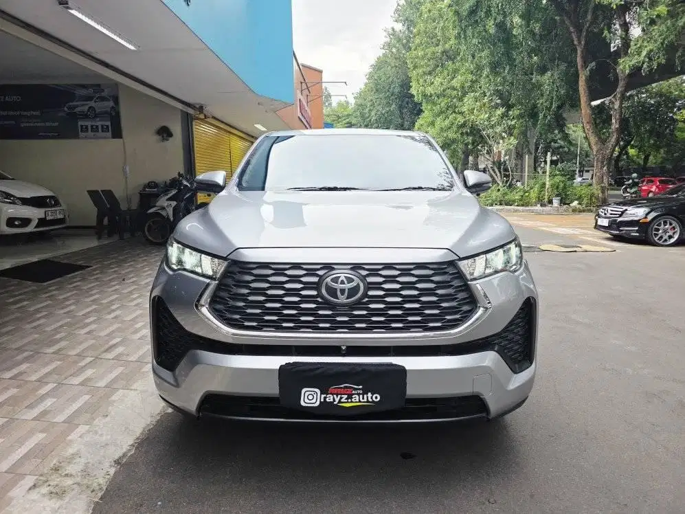 Innova Zenix G 2.0 Bensin CVT Km 41rb Service record