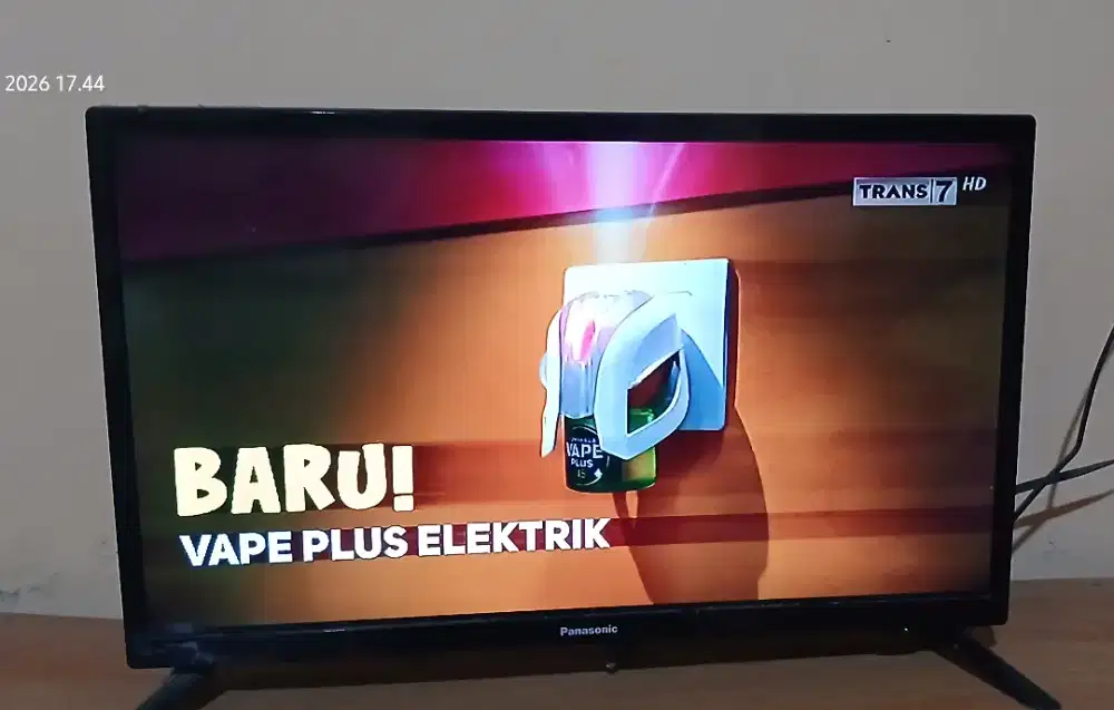 TV Panasonic 24inch + (Set Top Box)