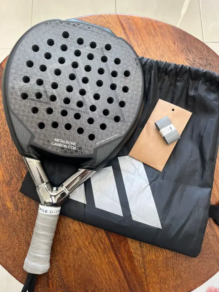 Raket Padek Adidas Metalbone Carbon CTRL 3.3 2024