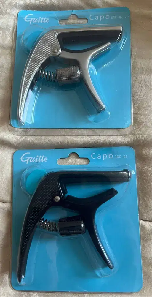 Capos Guitar Wall Hangers and Stands Package cuci gudang