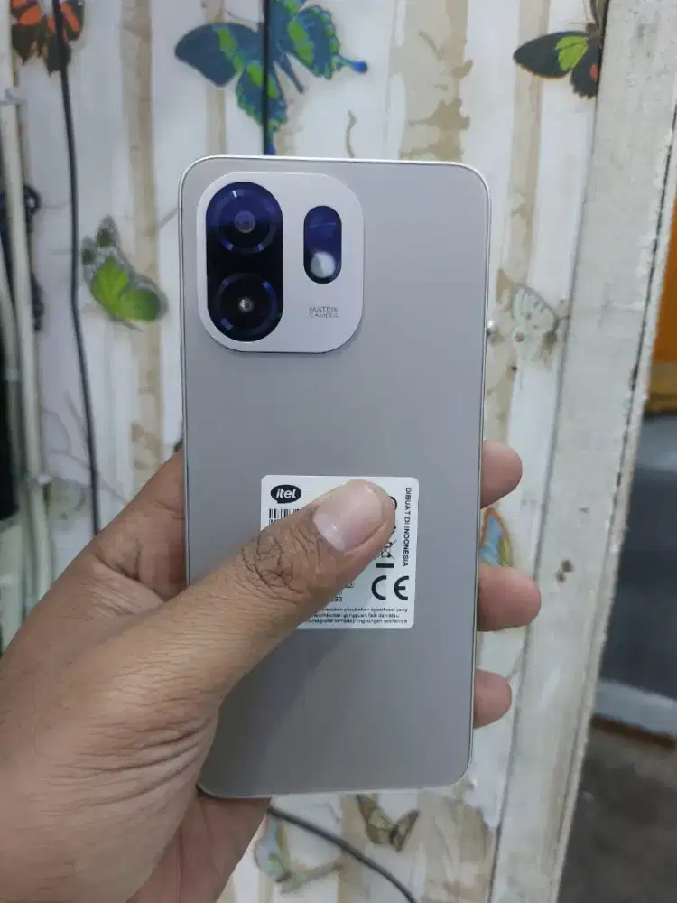 itel A100c ram 4/64 pecas like new