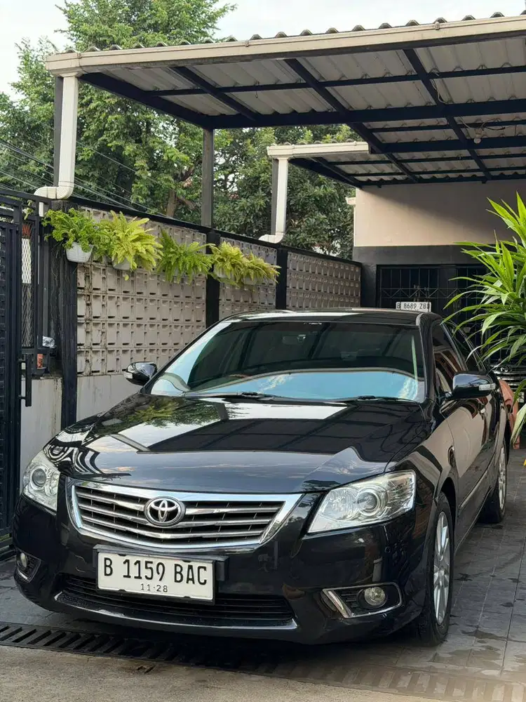 Toyota Camry 2.4 V 2010 A/T Low Kilometer 90RB (Full Record Auto2000)