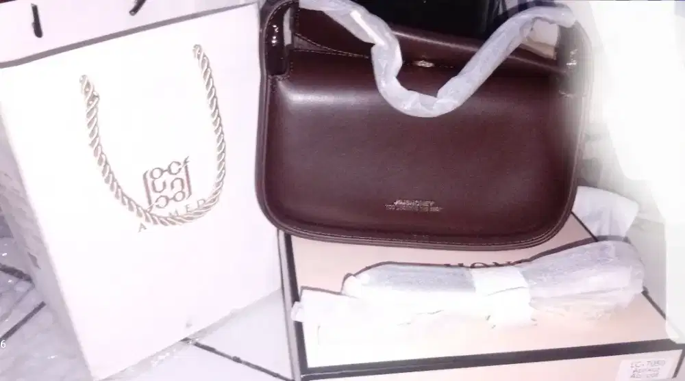 Tas selempang JIMS HONEY New