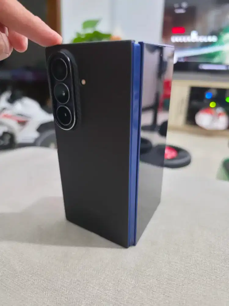 Samsung Z Fold 7 512 GB Navy kondisi bagus LIKE NEW anti cacad terawat