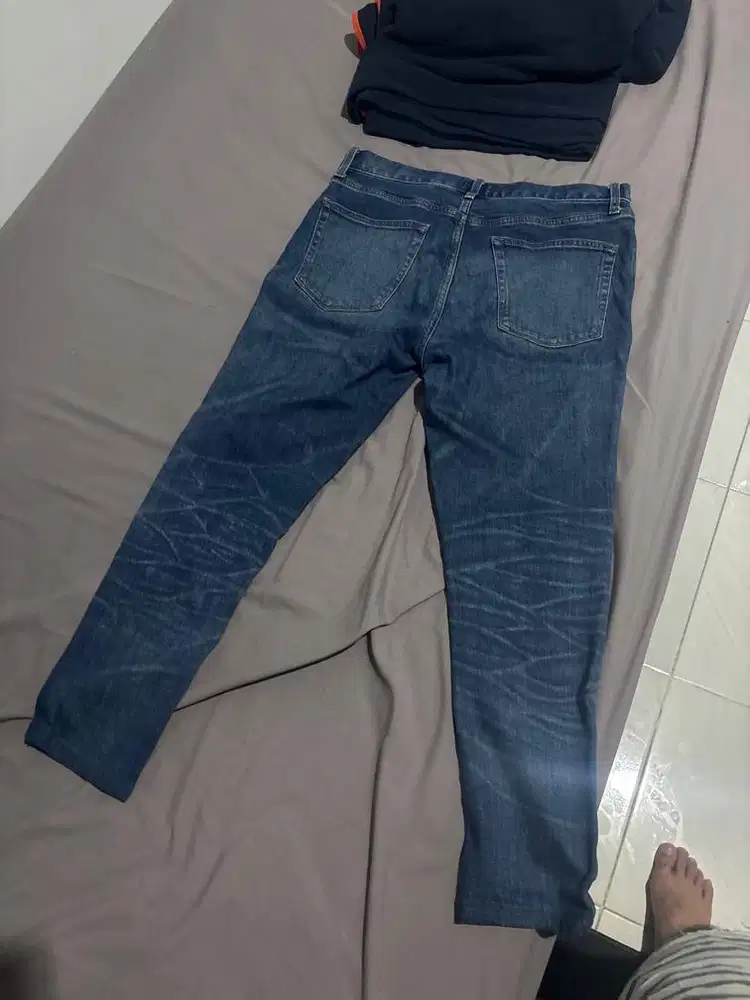 Celana Jeans slimfit Uniqlo