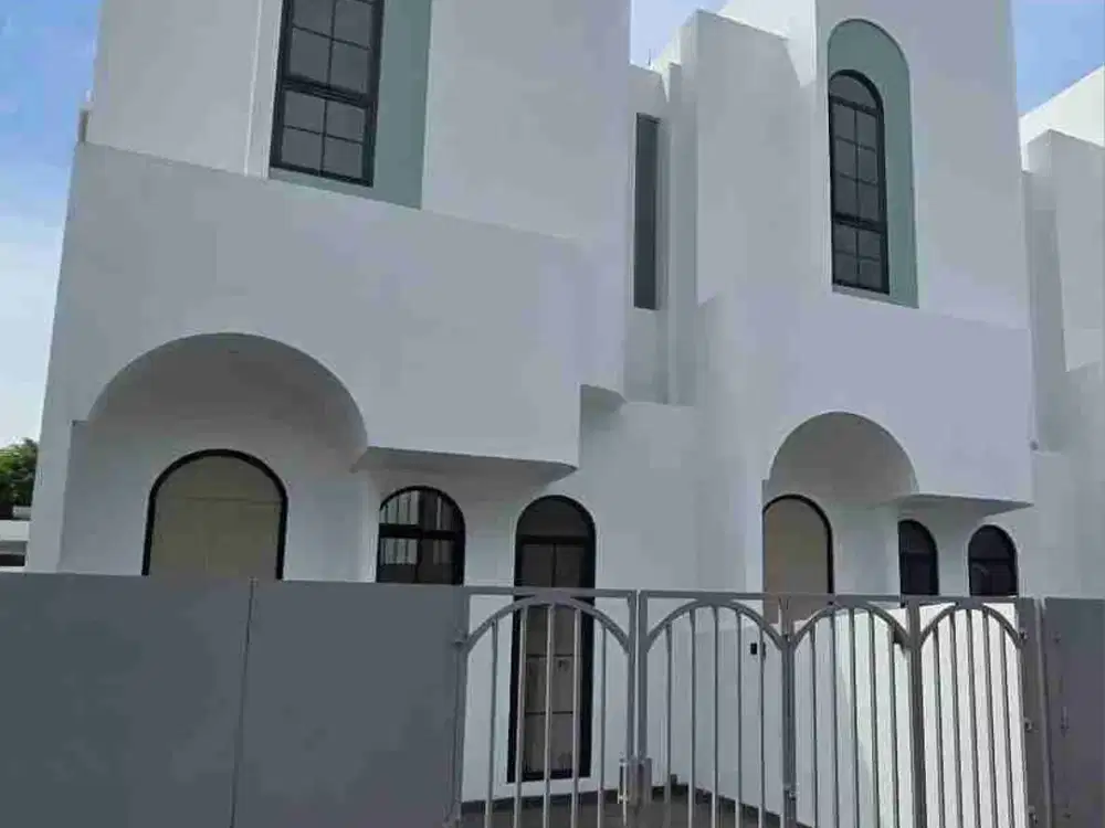 Dijual Rumah Hoek Cantik Brandnew CITRA GARDEN 2, Jakarta Barat