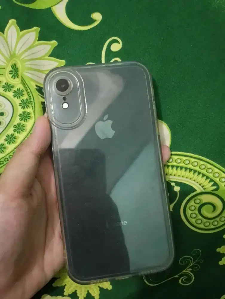 iphone xr 64gb inter