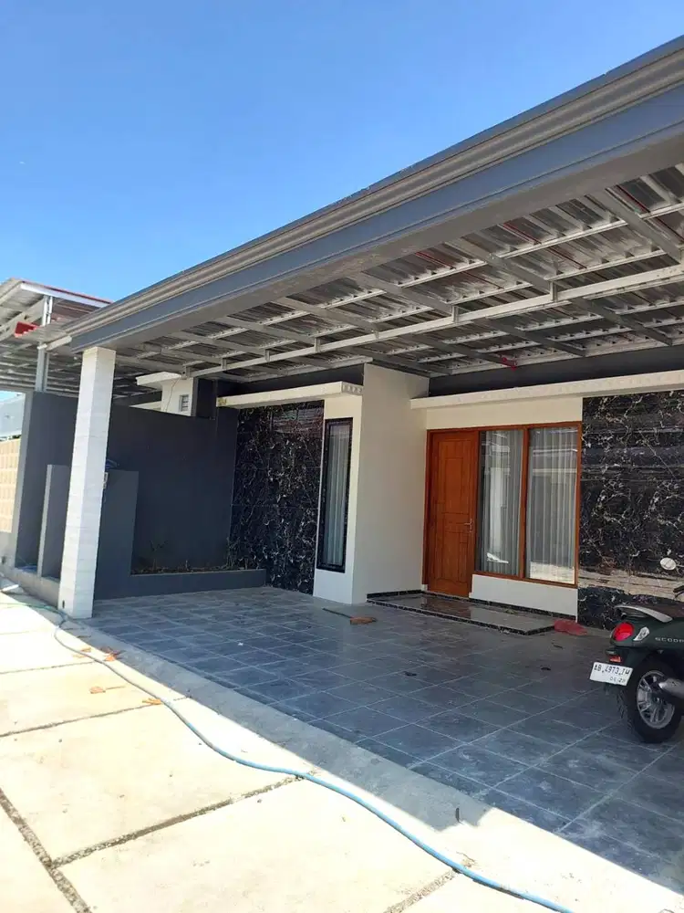 Rumah Baru Lingkungan Cluster dekat Pasar Jangkang