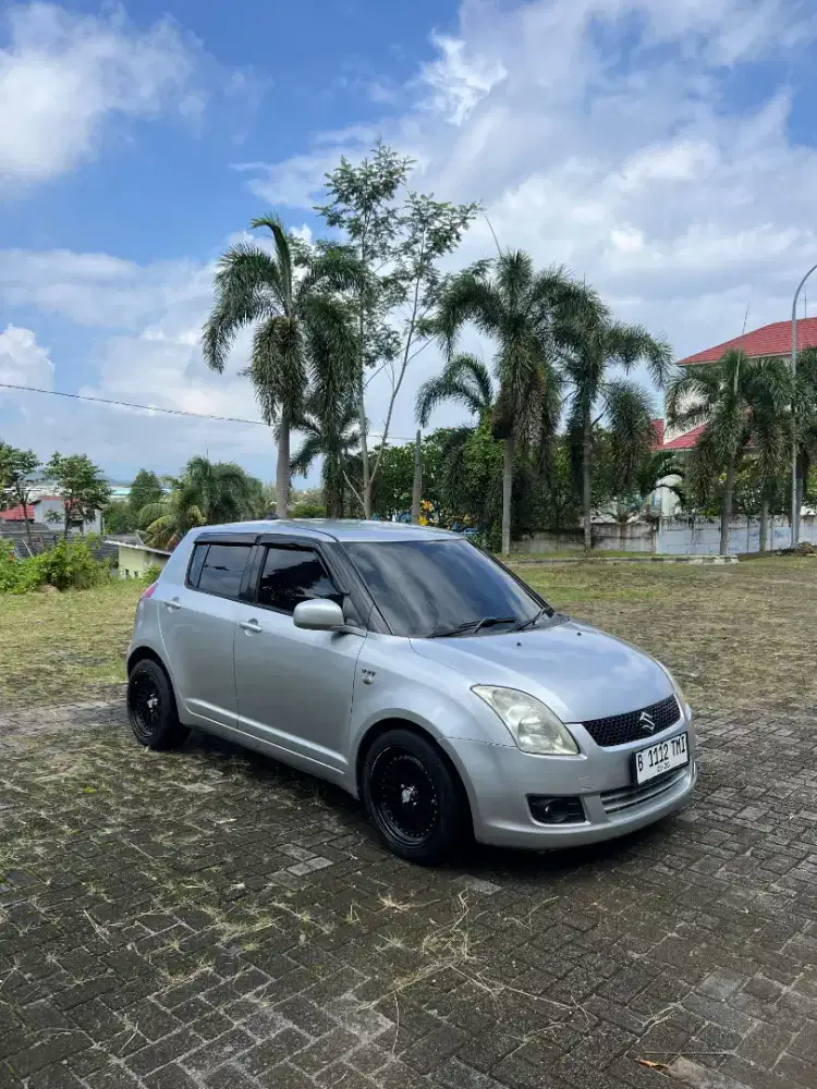 Suzuki Swift 2011 manual